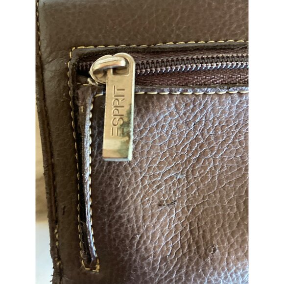 Esprit Brown Leather Tri-Fold Wallet With Snap Closure & Zippered Coin Pocket - Picture 5 of 10